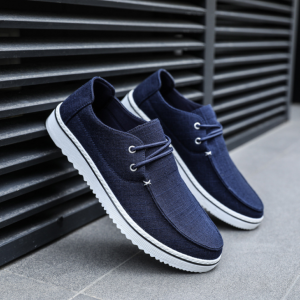 Men's canvas shoes